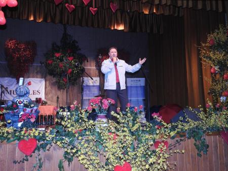 Valentinov glasbeno-humoristični koncert Franca Gorze z gosti 72